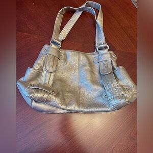 Tignanello Elegant Silver Leather Shoulder Bag